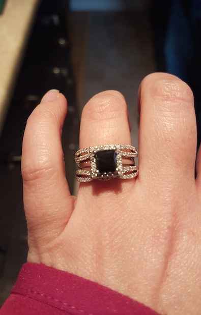 Show me your wedding bands