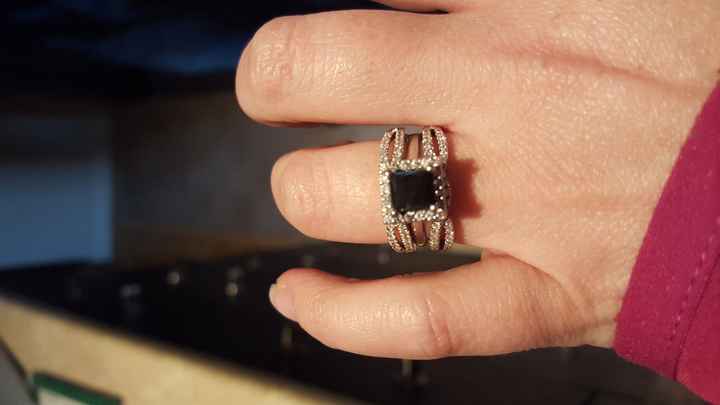 I wanna see wedding bands!!!