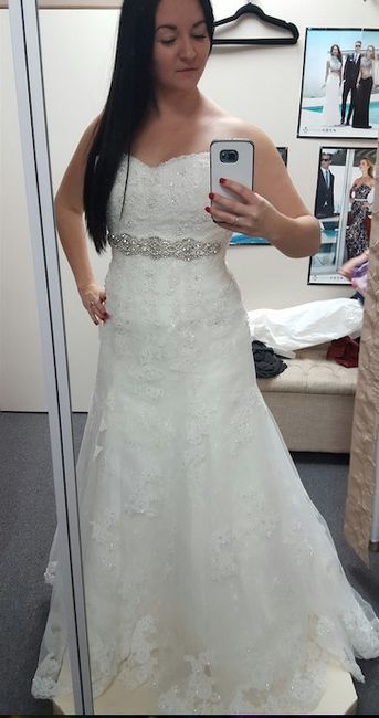 Let me see your DRESS!