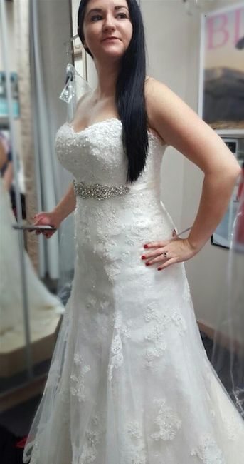 Let me see your DRESS!