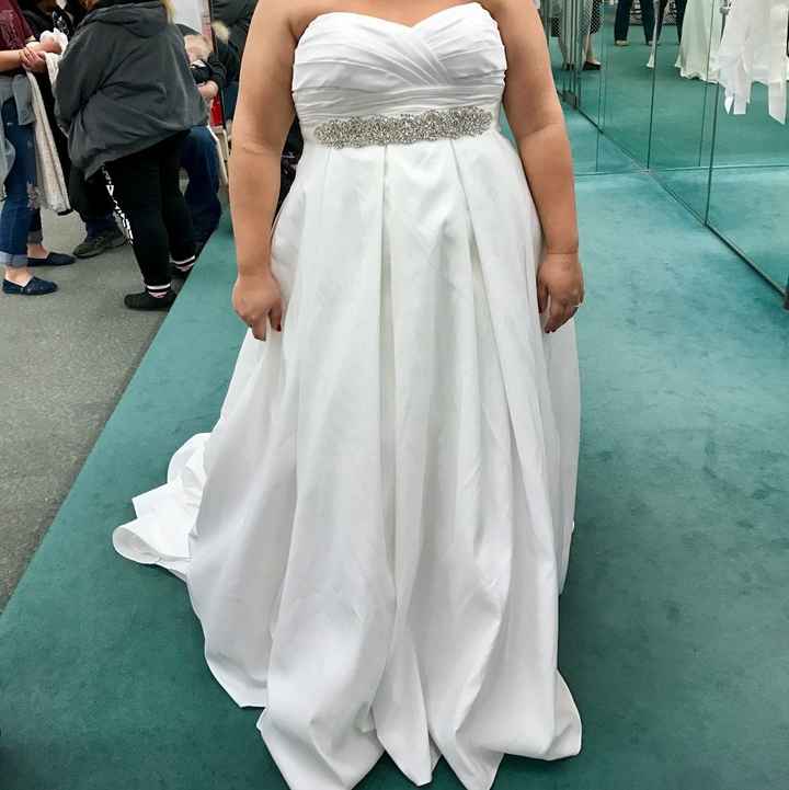 Show me your dresses!!