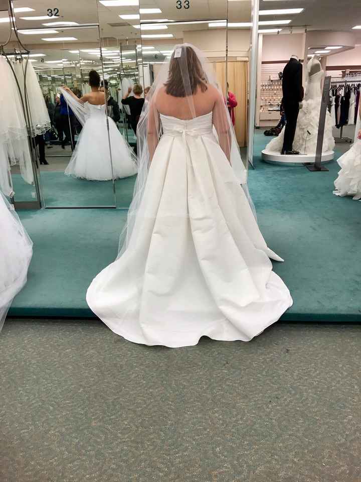Size 22 & 24 brides!