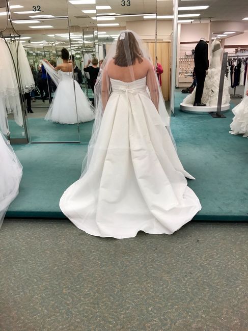 Size 22 & 24 brides!