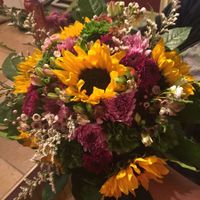 Show us your bouquets/centerpieces! (pics)