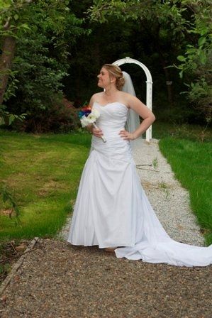 Married 3 months! Pics***
