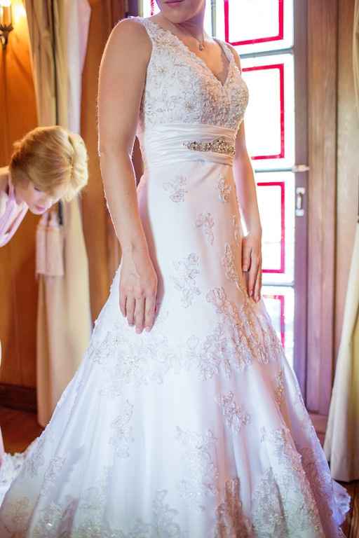 BAM! Updated with Pro Pics on pg 2, yippee!