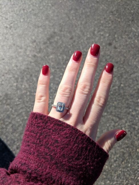 Show me... your halo engagement rings!! 💍 3