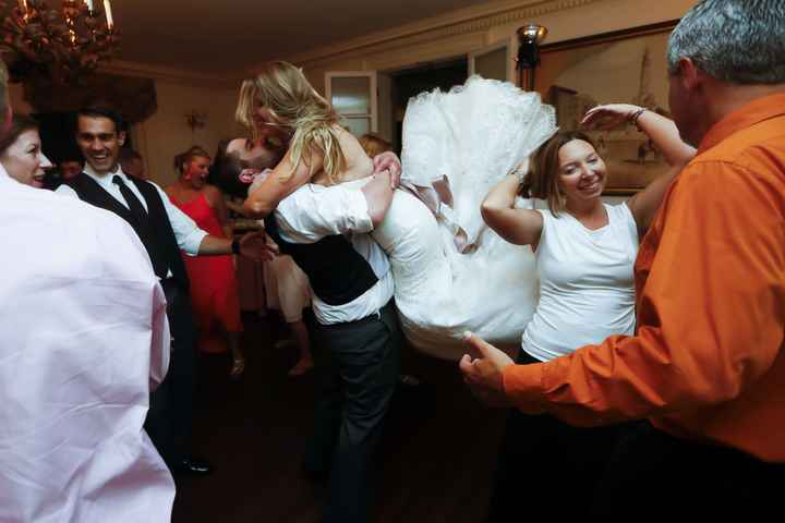 For those who wore or are planing to wear their gown during the reception