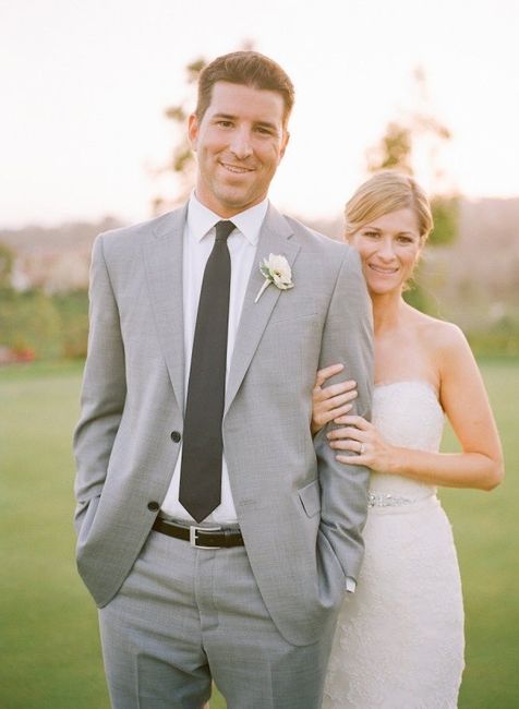 What color tux should my FH and his guys wear?