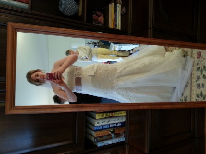 2nd dress fitting with pics!