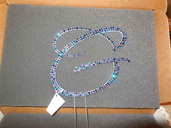 No more topless cake for me! Let me see yours!