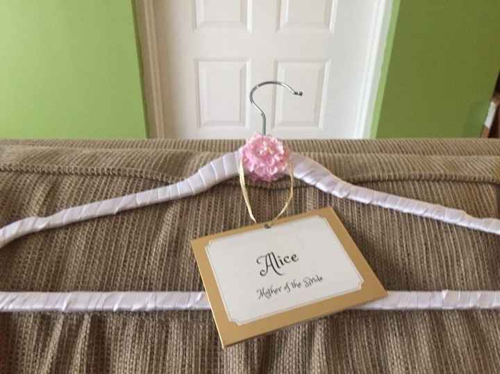 DIY hangers! And PSA to all fall brides!!!