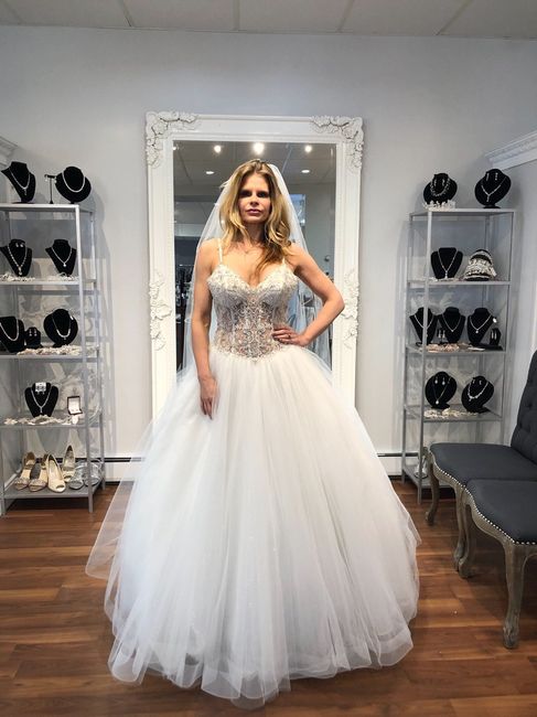 i chose the Stella York dress with the back bow today! 6