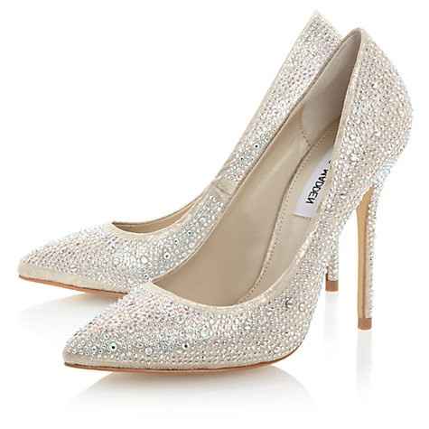 Show me your DRESS, SHOES & ANYTHING ELSE you'll be wearing.