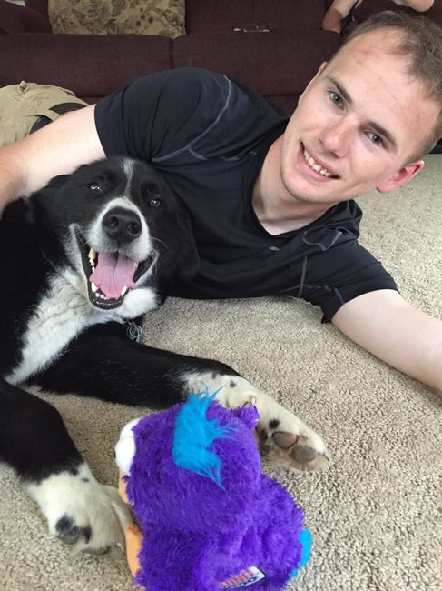 Show me your fiance and pet - 1
