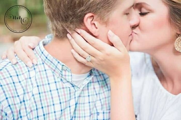 Engagement sneak peeks!