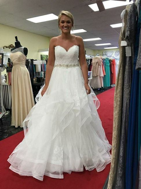 Show me your dresses!!