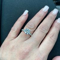 Brides of 2022! Show us your ring! - 1