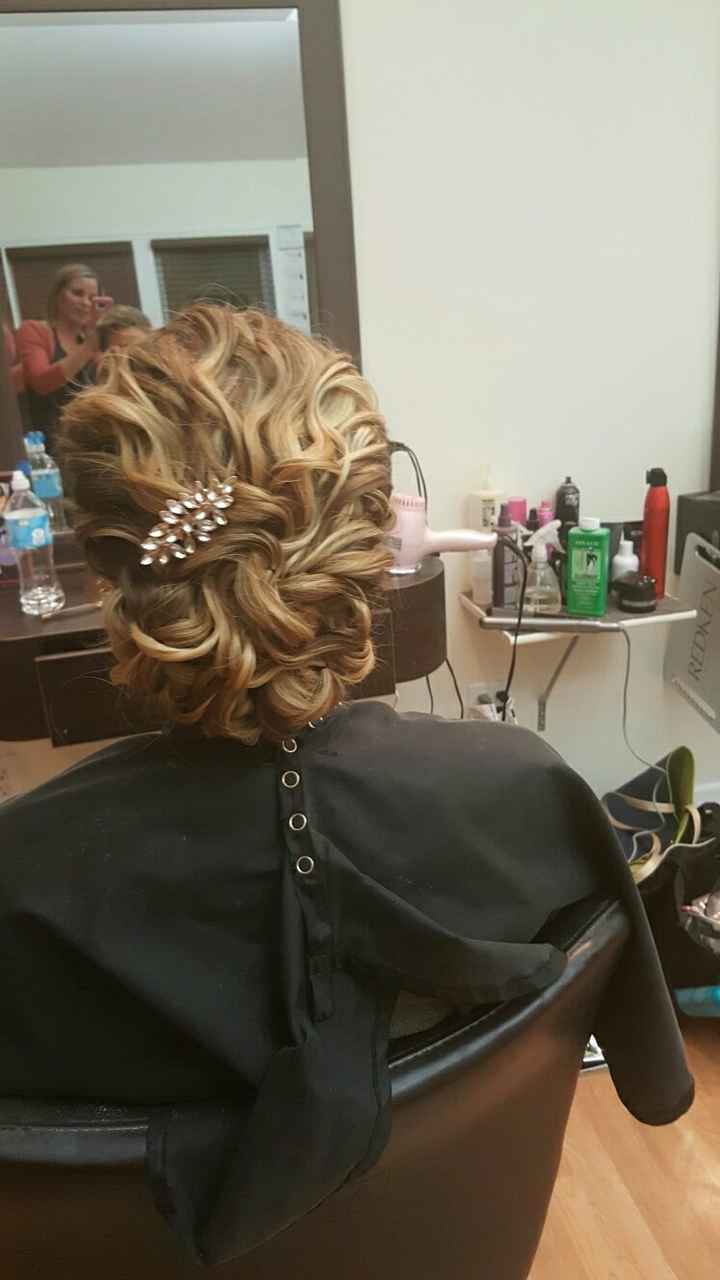 Let me see your wedding day hair!