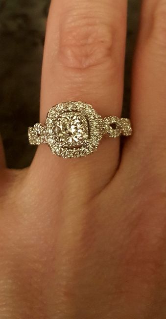 Show me your engagement rings!! 4