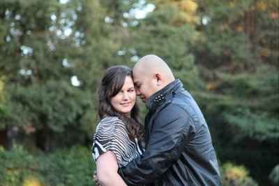 "Engagement Pix"