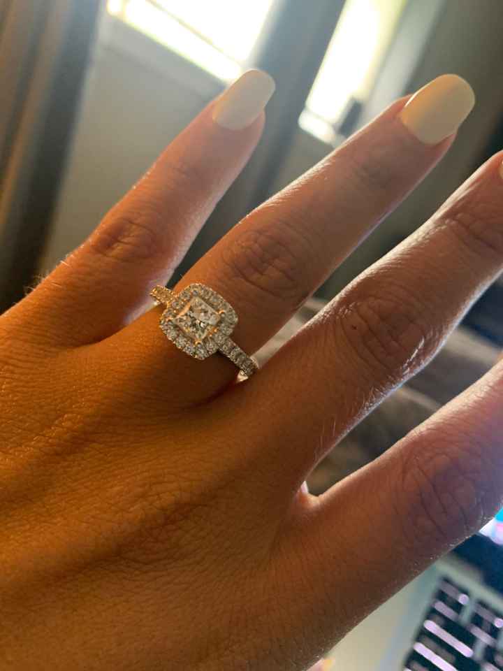 Show off that ring !!! 💍💍💍💍🥂🥂🥂 - 1
