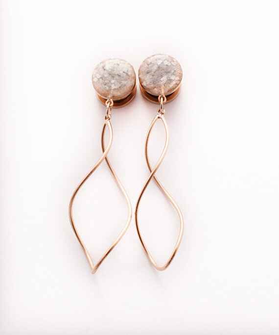 What type of earrings will you be rocking on your wedding day? - 1