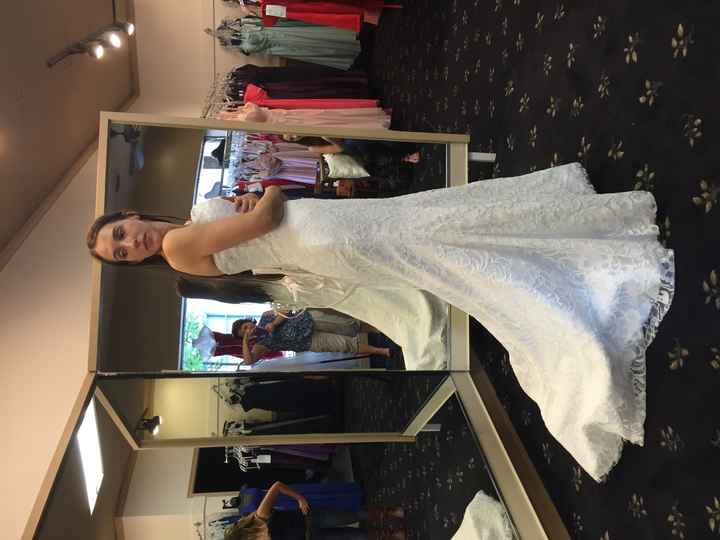 I LOVE my dress!!! Anyone wana share theirs? I'll show you mine!? LOL