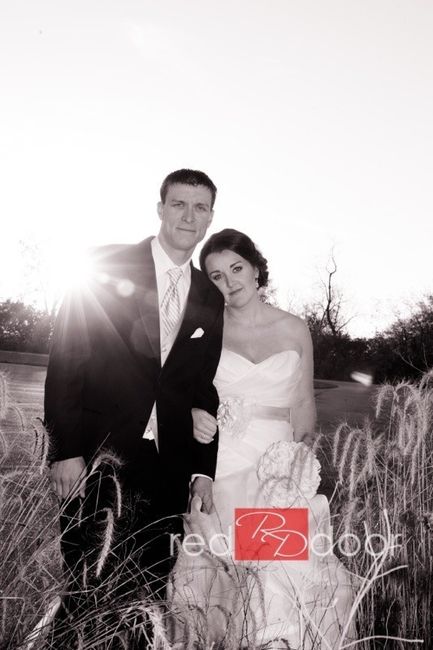 Post Your Favorite Picture of You and Your Fiance/Fiancee!