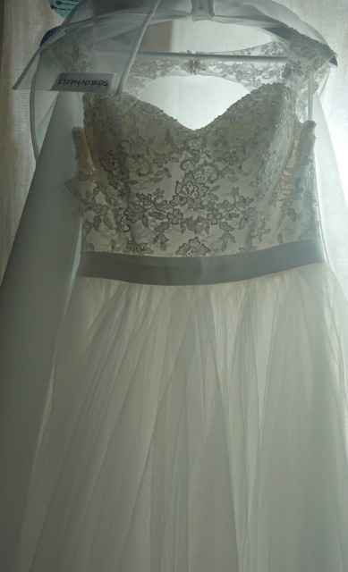 UK Size 16 on hanger