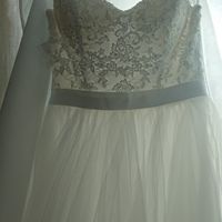 UK Size 16 on hanger