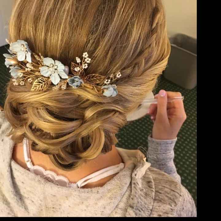 Show me your hair pieces/headbands! - 1