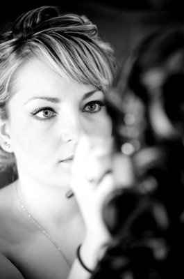 Wedding is complete, back from the honeymoon all tanned with short hair! Here are some pictures!