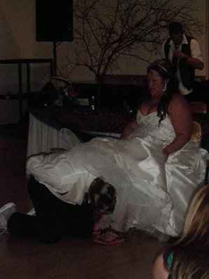 Wedding is complete, back from the honeymoon all tanned with short hair! Here are some pictures!