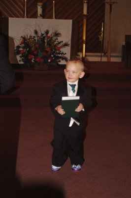 Wedding is complete, back from the honeymoon all tanned with short hair! Here are some pictures!