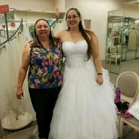 I picked my dress today!! Yayyyy