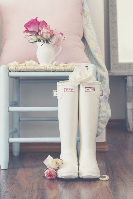 White Hunter Boots