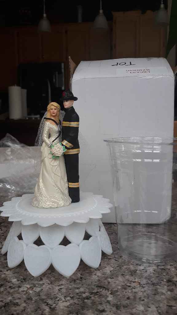 Cake topper too small?? - 1