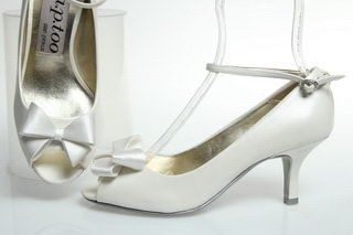 ~Show Me Your Shoes~