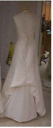 Bustle Suggestions for Strapless Trumpet Wedding Dress with Ribbon Waist