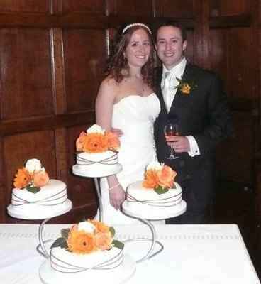 Finally - wedding day summary! *pics included* Bouquet toss pics page 2 and 3