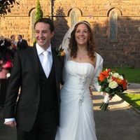 Finally - wedding day summary! *pics included* Bouquet toss pics page 2 and 3