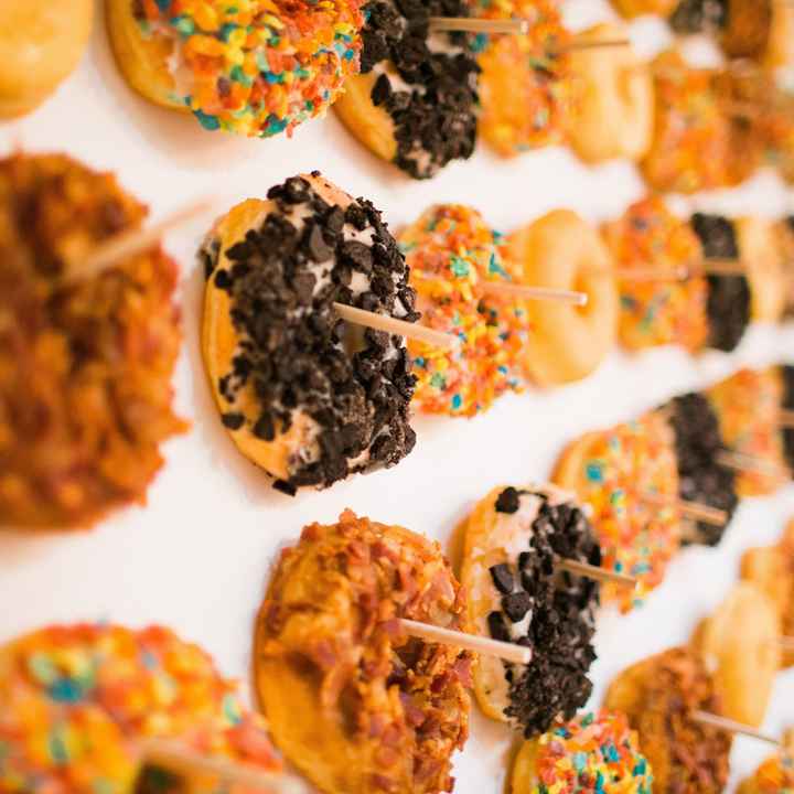 Late night snack or food favors?