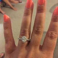 Love ring pics!
