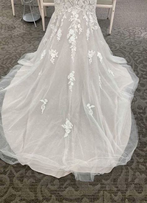 Mermaid sleeveless or Off the shoulder mermaid? 3