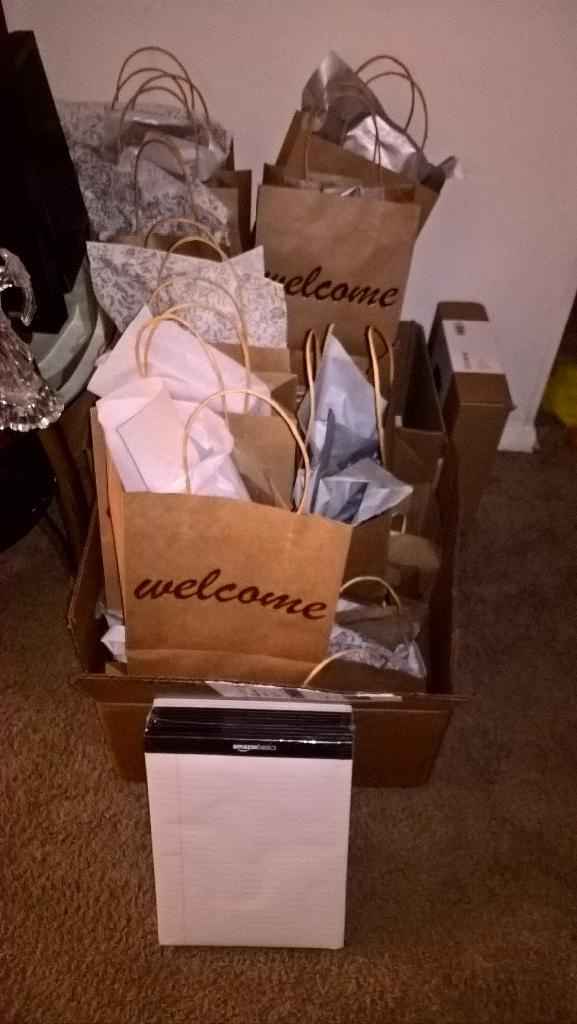 HOTEL GUESTS WELCOME BAGS