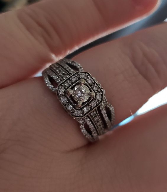 i got my wedding band! Show me your beautiful rings! 14
