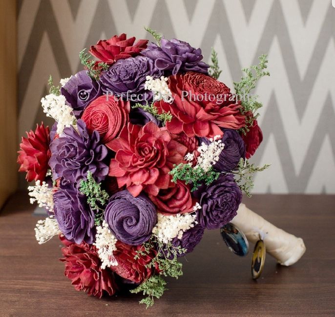 Where are the best websites to order sola wood flower bouquets from? 1