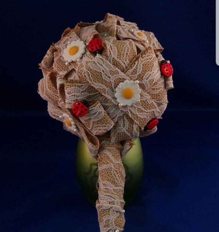 Alternatives to flower bouquets - 1