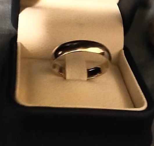 Let me see your groom's ring - 1